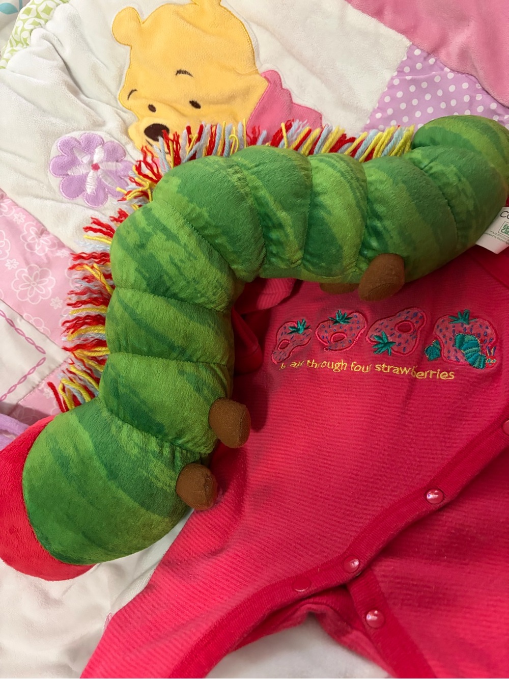 Vintage Y2K Carters 3-6M Eric Carle Caterpillar Plush + Strawberries Sleeper - Picture 14 of 15